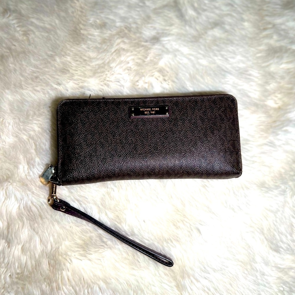 Michael Kors MK Logo Print Signature Travel Wallet | Brown |